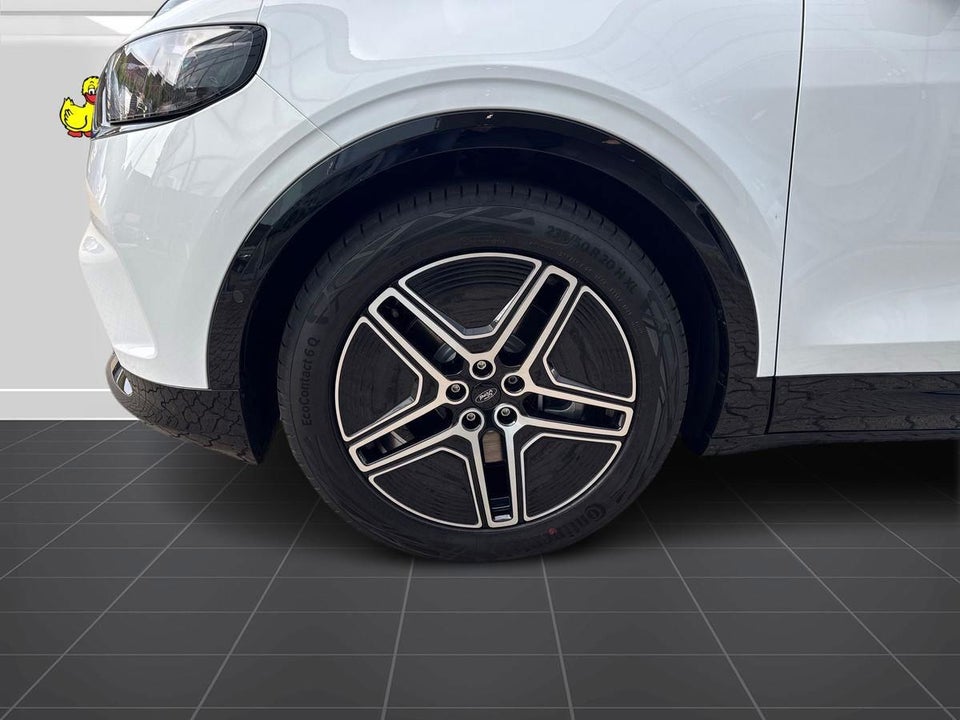 Ford Capri 77 Premium Extended Range 5d