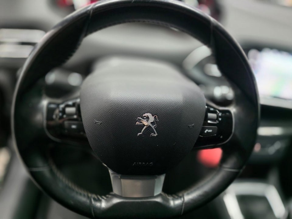 Peugeot 308 1,6 BlueHDi 120 Active SW 5d