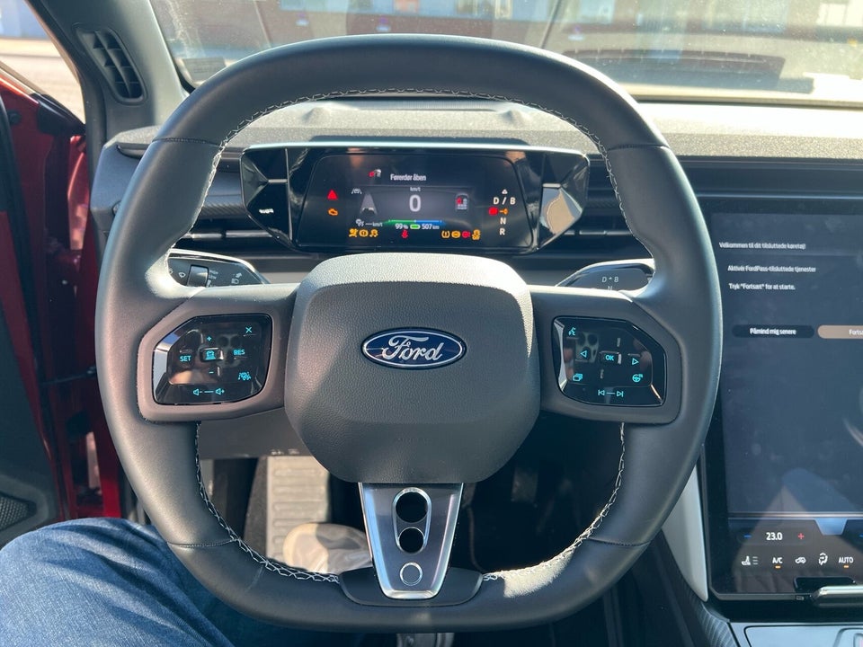 Ford Capri 77 Premium Extended Range 5d