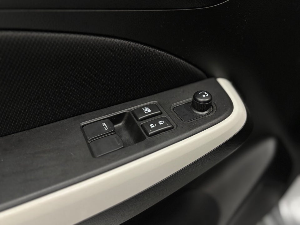 Suzuki Swift 1,2 Dualjet Active 5d