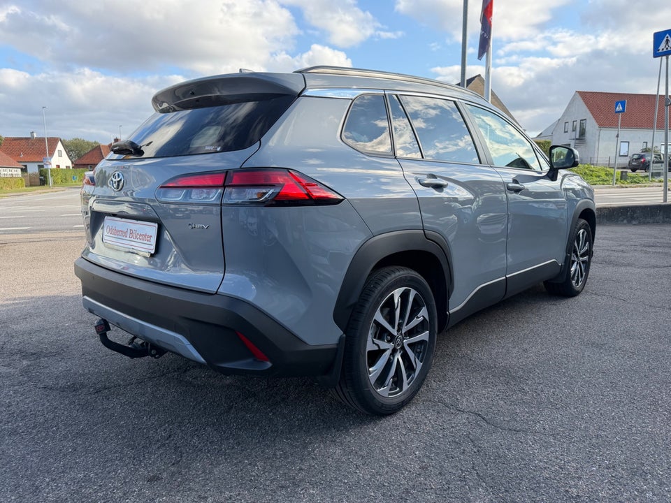 Toyota Corolla Cross 1,8 Hybrid Style Comfort CVT 5d