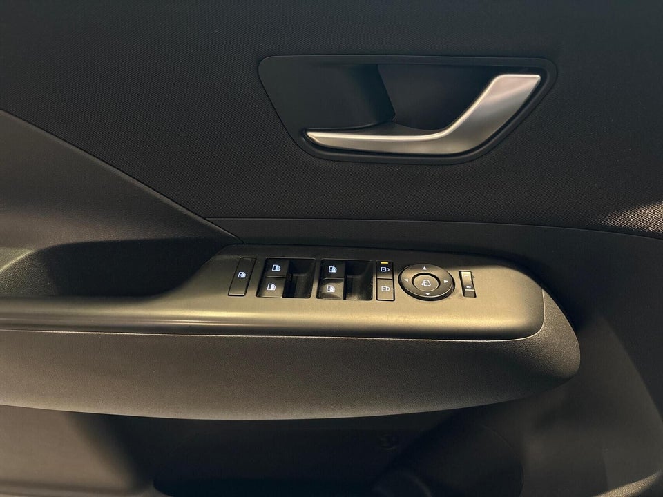 Hyundai Kona 65 EV Essential 5d