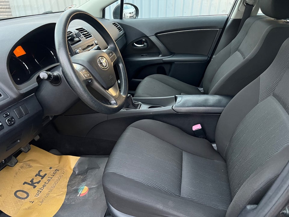 Toyota Avensis 1,6 VVT-i T1 4d