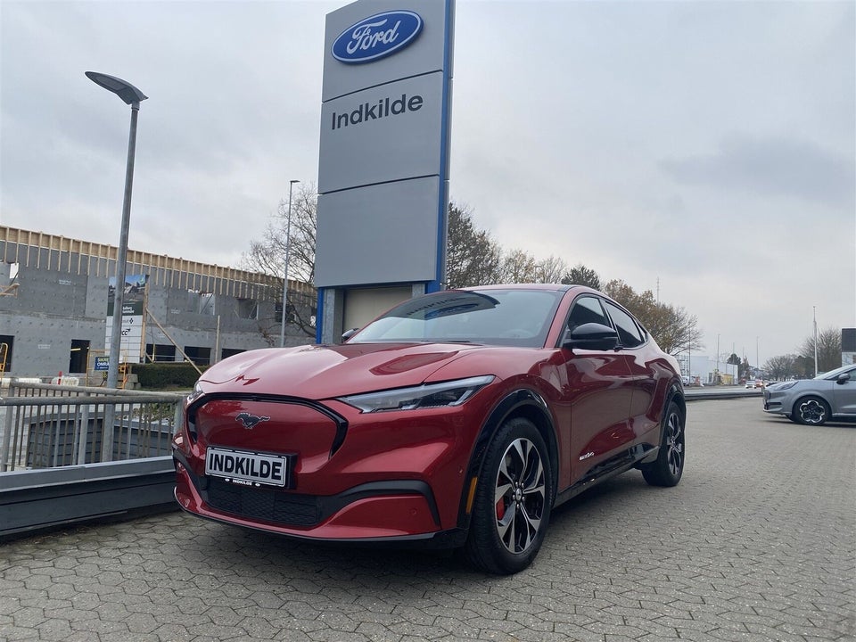 Ford Mustang Mach-E 75 Premium Standard Range AWD 5d