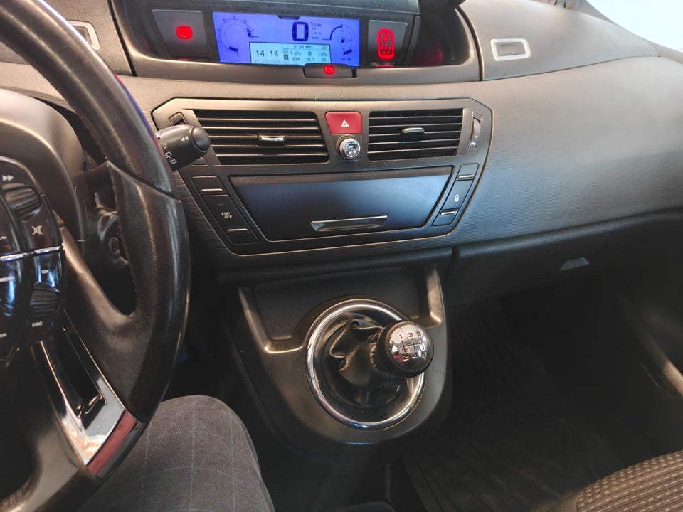 Citroën Grand C4 Picasso 1,8 16V Prestige 7prs 5d