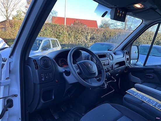 Renault Master III T35 2,3 dCi 145 L2H2 Kassevogn