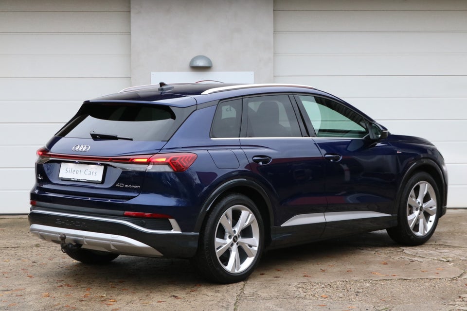 Audi Q4 e-tron 40 S-line 5d
