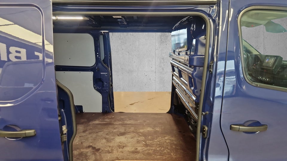 Renault Trafic 2,0 dCi 130 L2H1