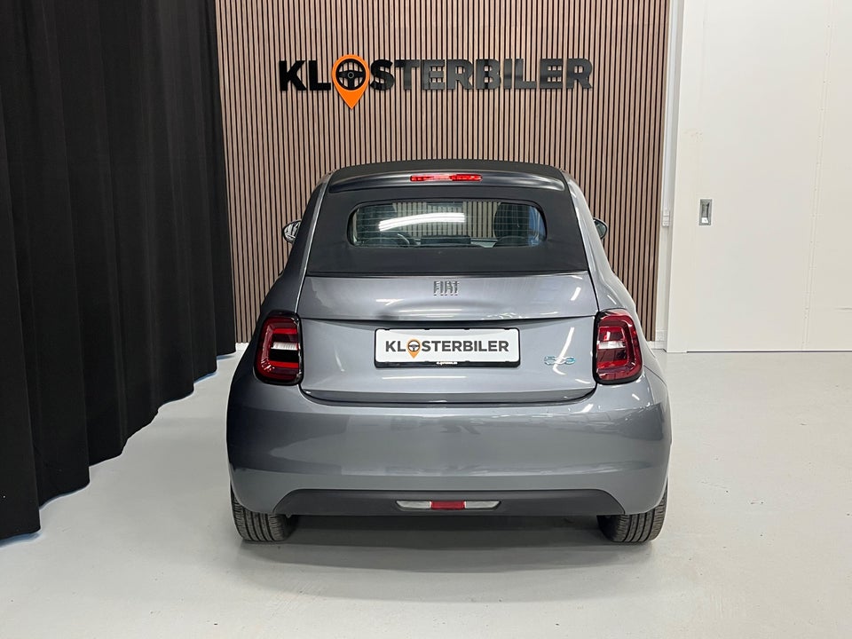 Fiat 500e 42 Icon Cabrio 2d