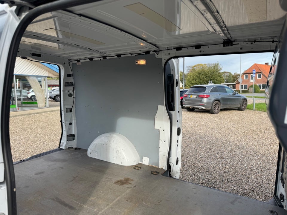 Mercedes Vito 114 2,0 CDi Kassevogn XL