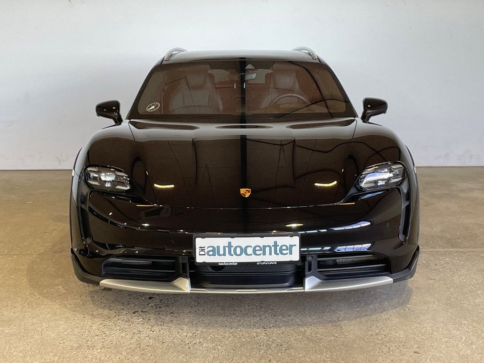 Porsche Taycan Turbo Performance+ Cross Turismo 5d