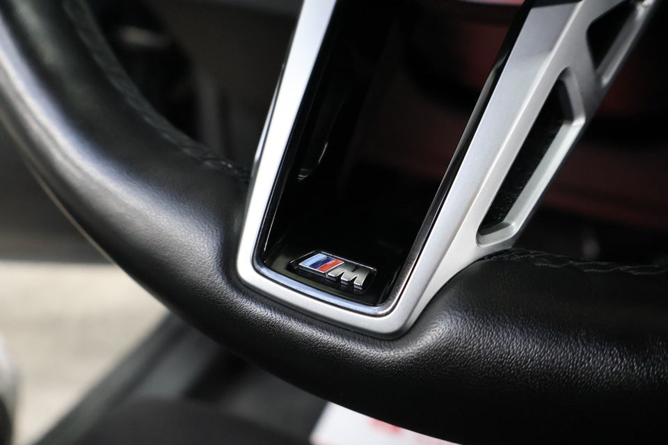 BMW iX1 xDrive30 Charged M-Sport 5d