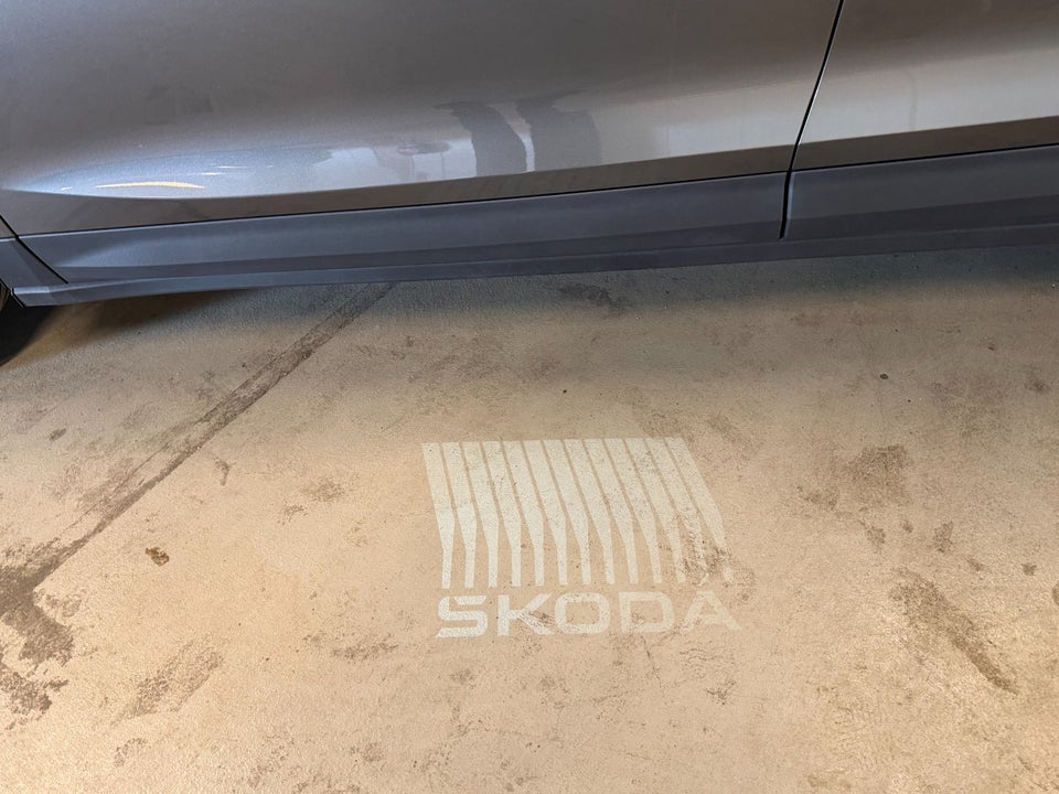 Skoda Enyaq 85 iV Premium 5d