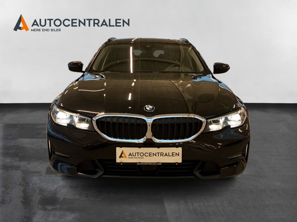 BMW 330e 2,0 Touring Sport Line aut. 5d