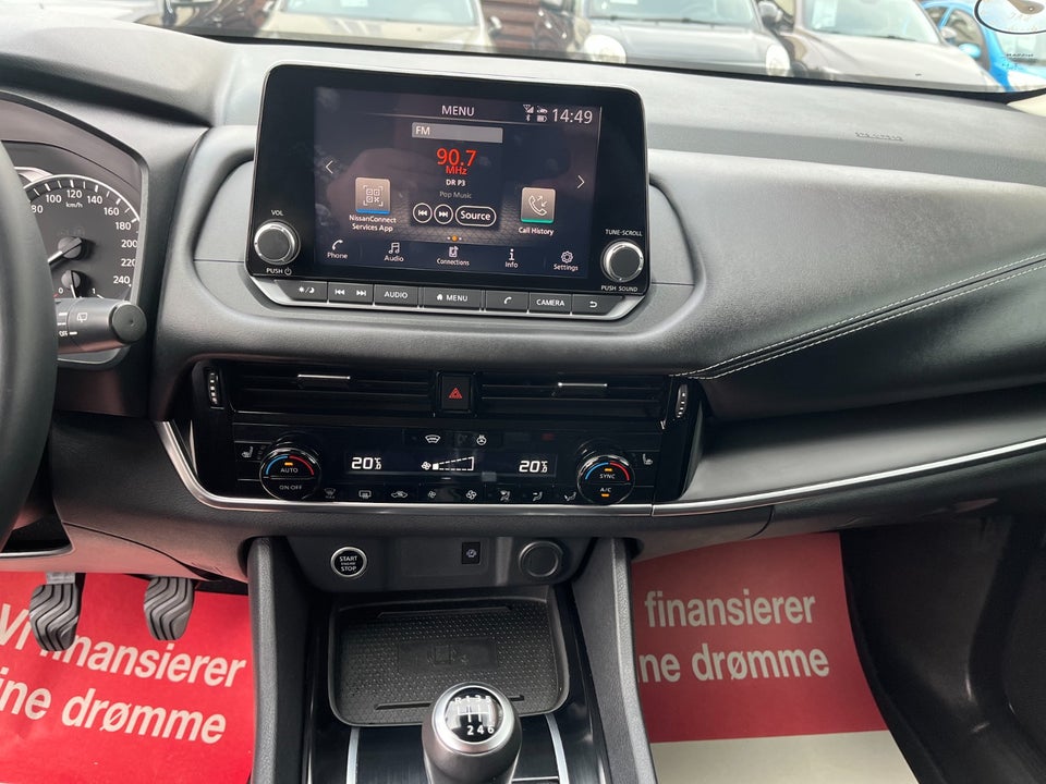 Nissan Qashqai 1,3 mHEV Acenta Van 5d