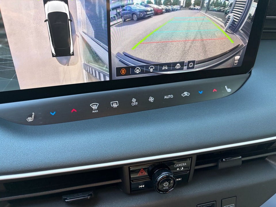 Nissan Leaf 75 Engage+ 5d