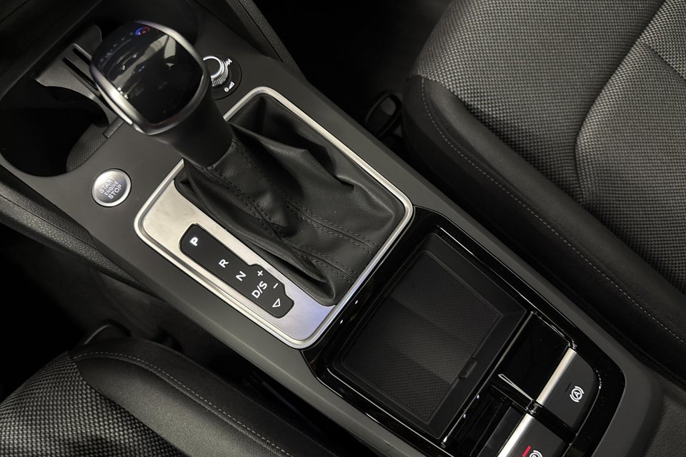 Audi Q2 35 TFSi S-line S-tr. 5d