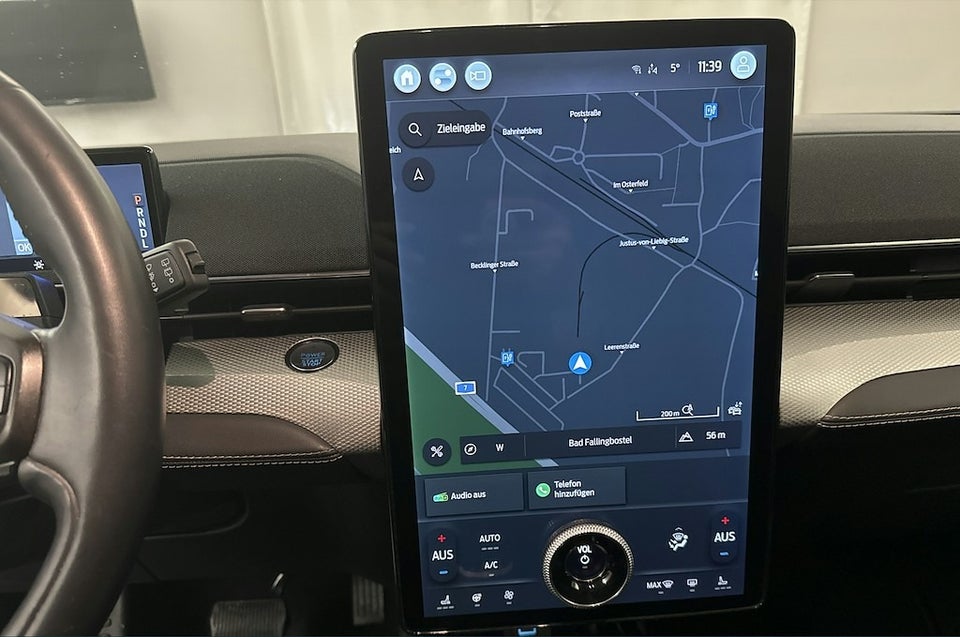 Ford Mustang Mach-E 75 Standard Range 5d