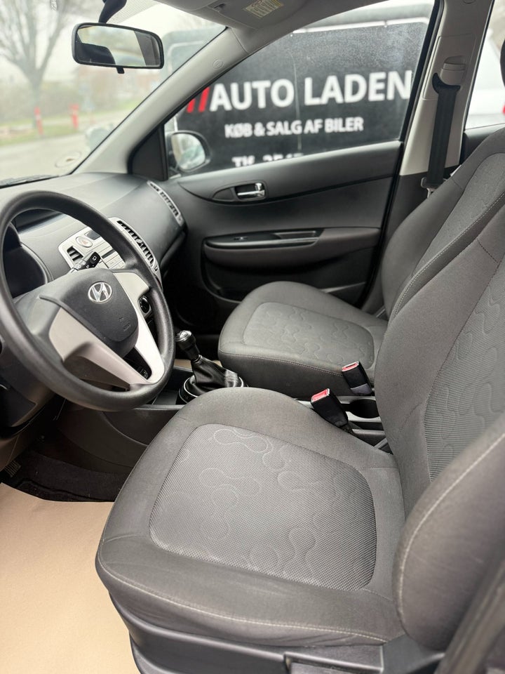 Hyundai i20 1,4 Classic 5d