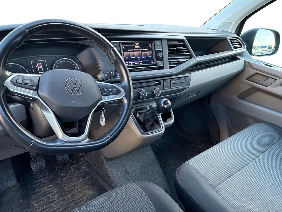 VW Transporter 2,0 TDi 150 Kassevogn kort