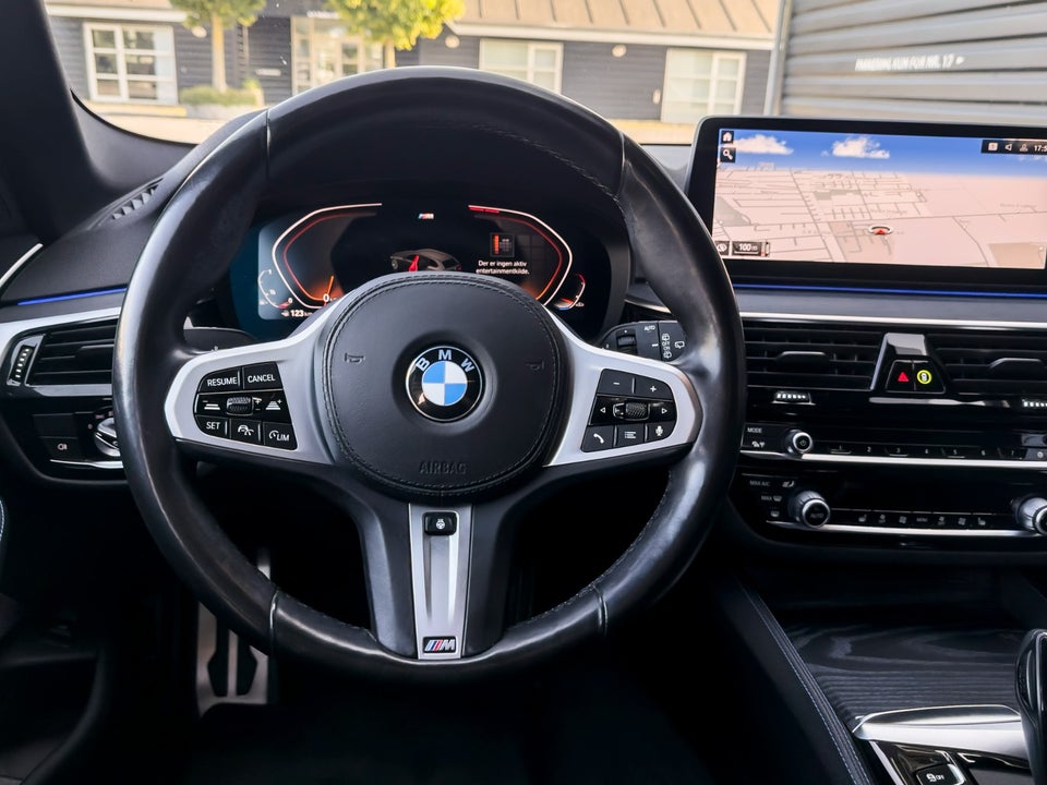 BMW 530i 2,0 Touring M-Sport aut. 5d