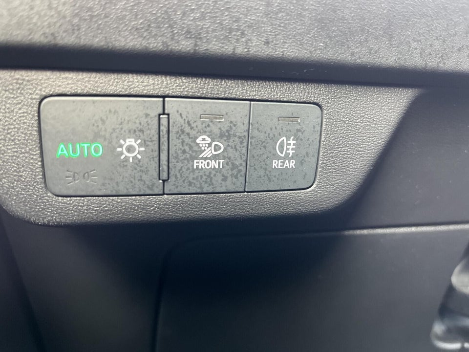 Audi Q4 e-tron 40 Advanced 5d