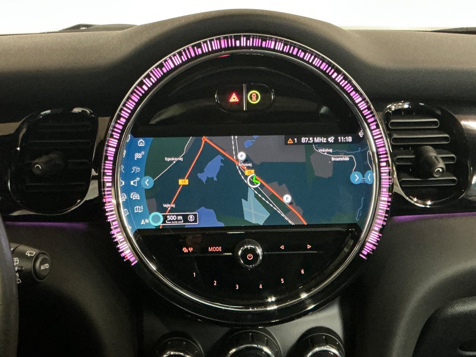 MINI Cooper SE Maximise 3d