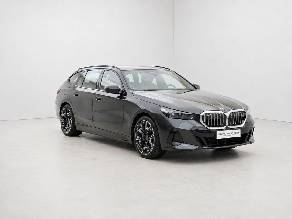 BMW i5 eDrive40 Touring Fully Charged M-Sport 5d