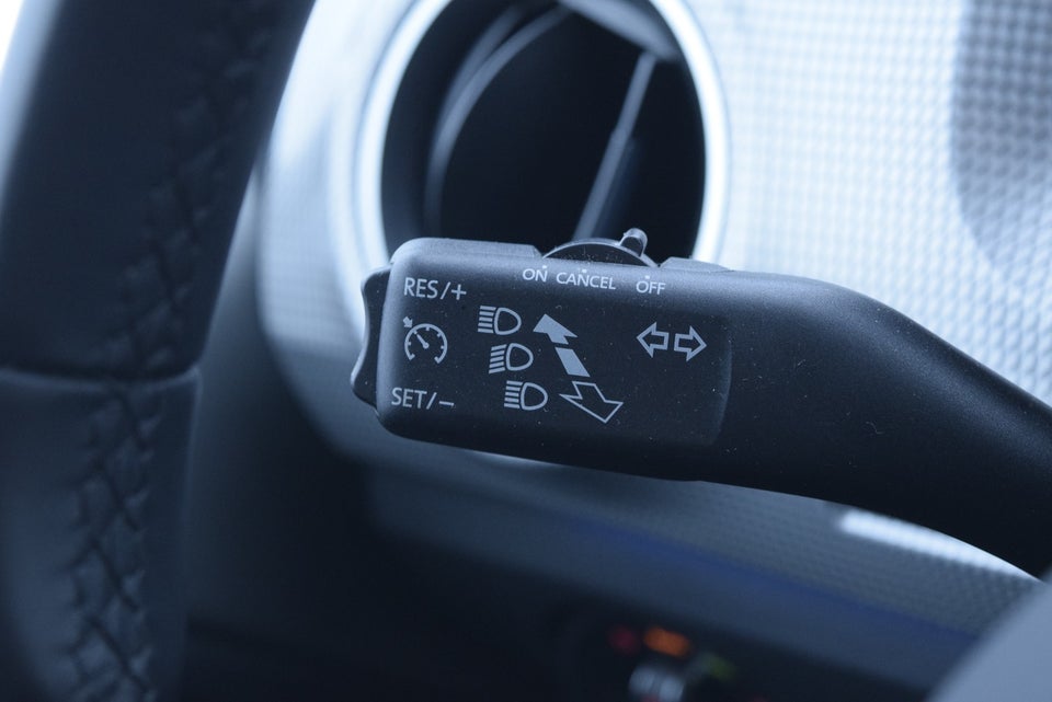 VW e-Up! Style Plus 5d