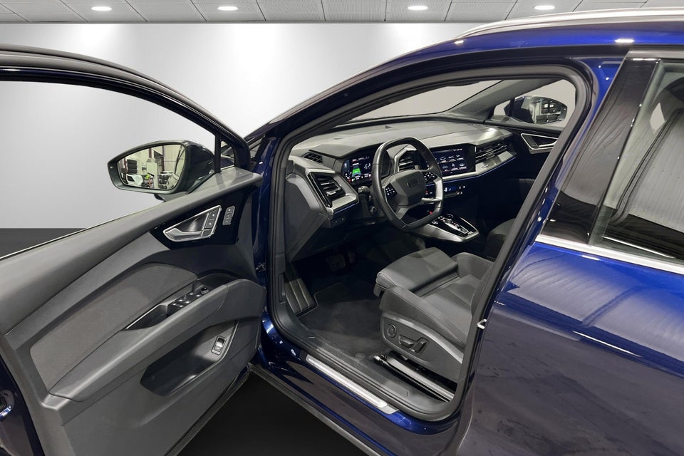 Audi Q4 e-tron 40 Attitude 5d
