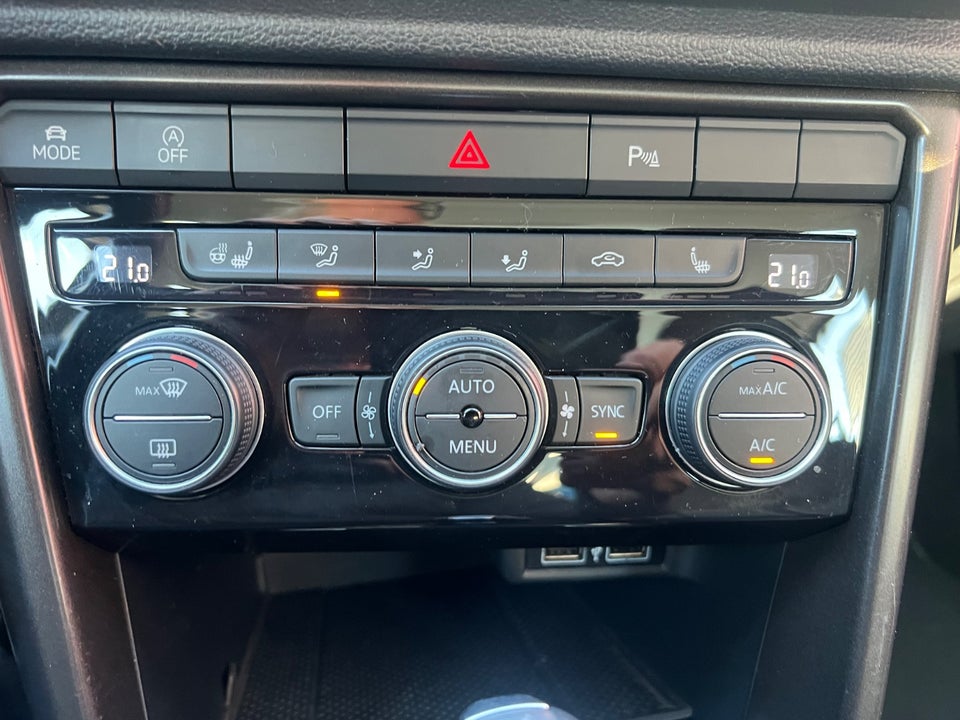 VW T-Roc 2,0 TDi 150 Style DSG 5d