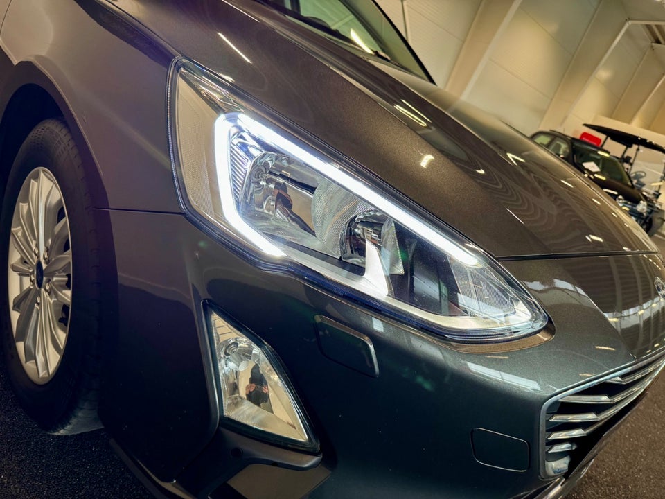 Ford Focus 1,0 EcoBoost Titanium stc. 5d