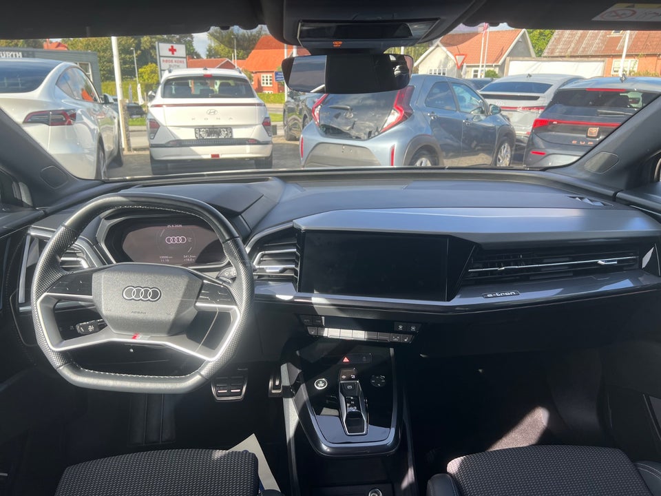 Audi Q4 e-tron 45 S-line Sportback 5d
