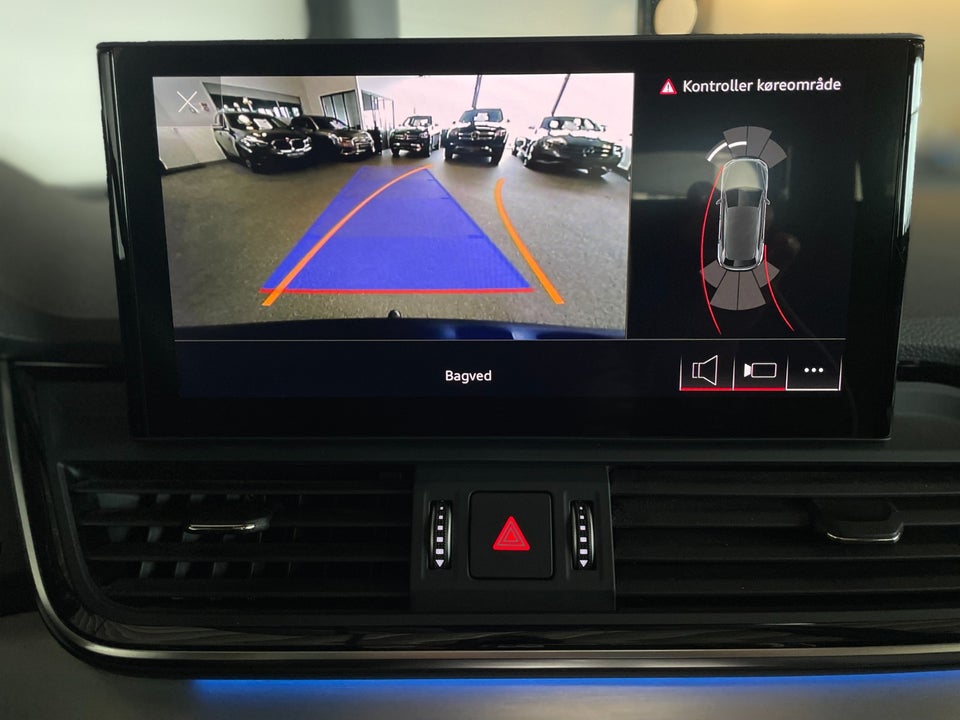 Audi Q5 55 TFSi e S-line quattro S-tr. 5d