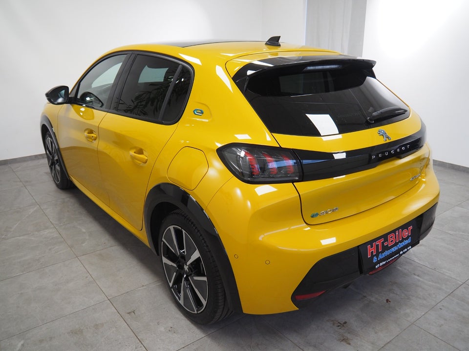 Peugeot e-208 50 GT Line 5d