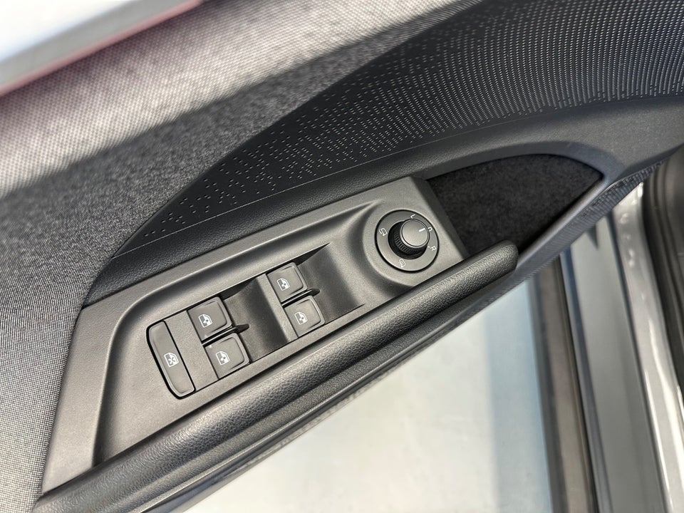 Skoda Enyaq 80 iV Loft 5d