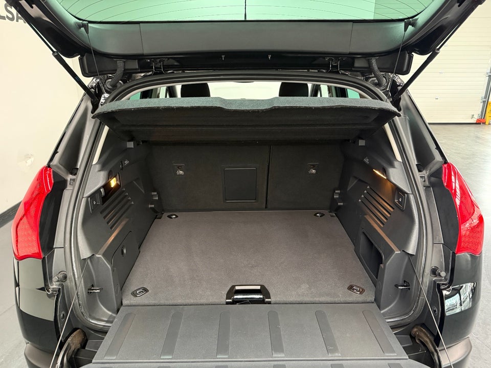 Peugeot 3008 1,6 HDi 112 Premium+ 5d
