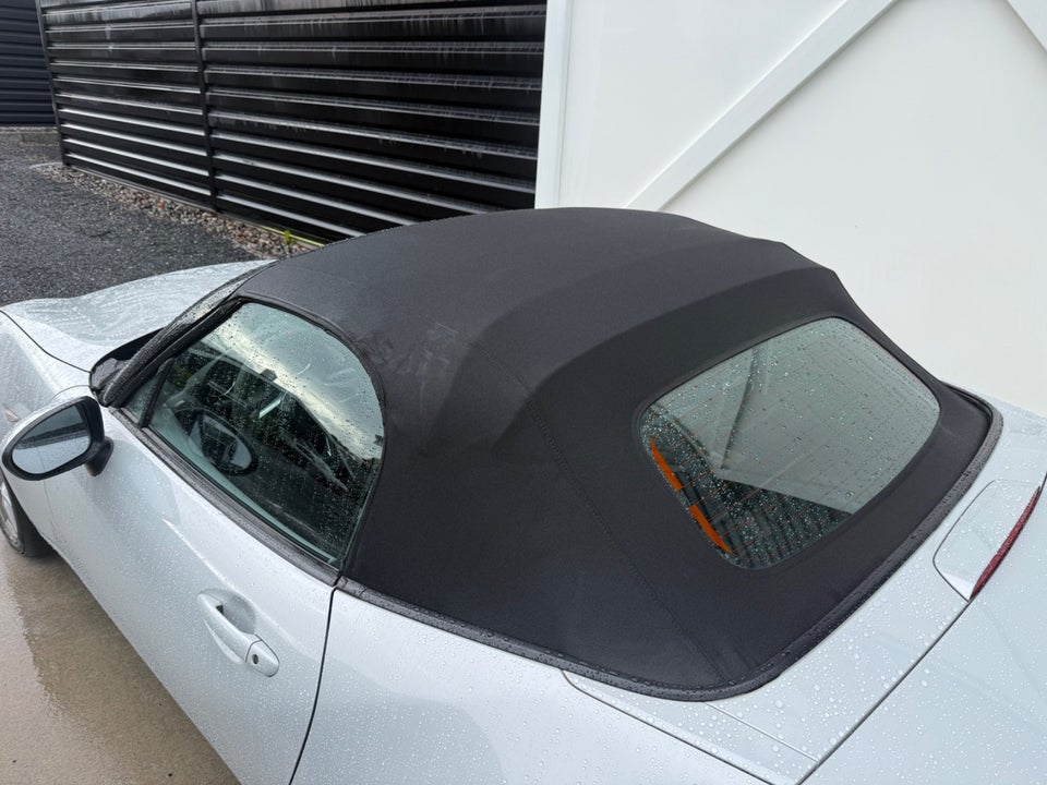 Mazda MX-5 1,5 SkyActiv-G 131 Roadster 2d