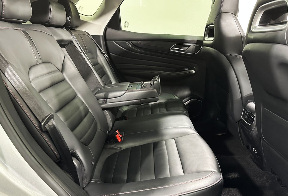 MG EHS 1,5 PHEV Luxury 5d