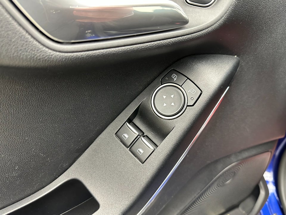 Ford Fiesta 1,0 EcoBoost Titanium 5d