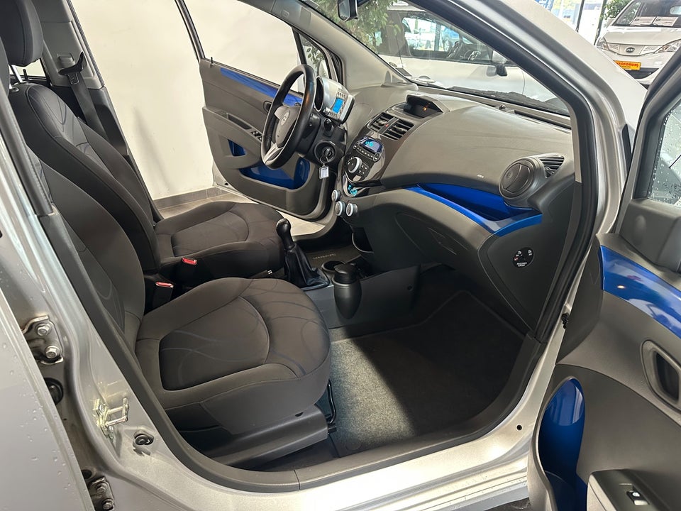 Chevrolet Spark 1,2 LT 5d