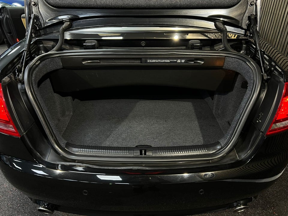 Audi A4 1,8 T 163 Cabriolet Multitr. 2d