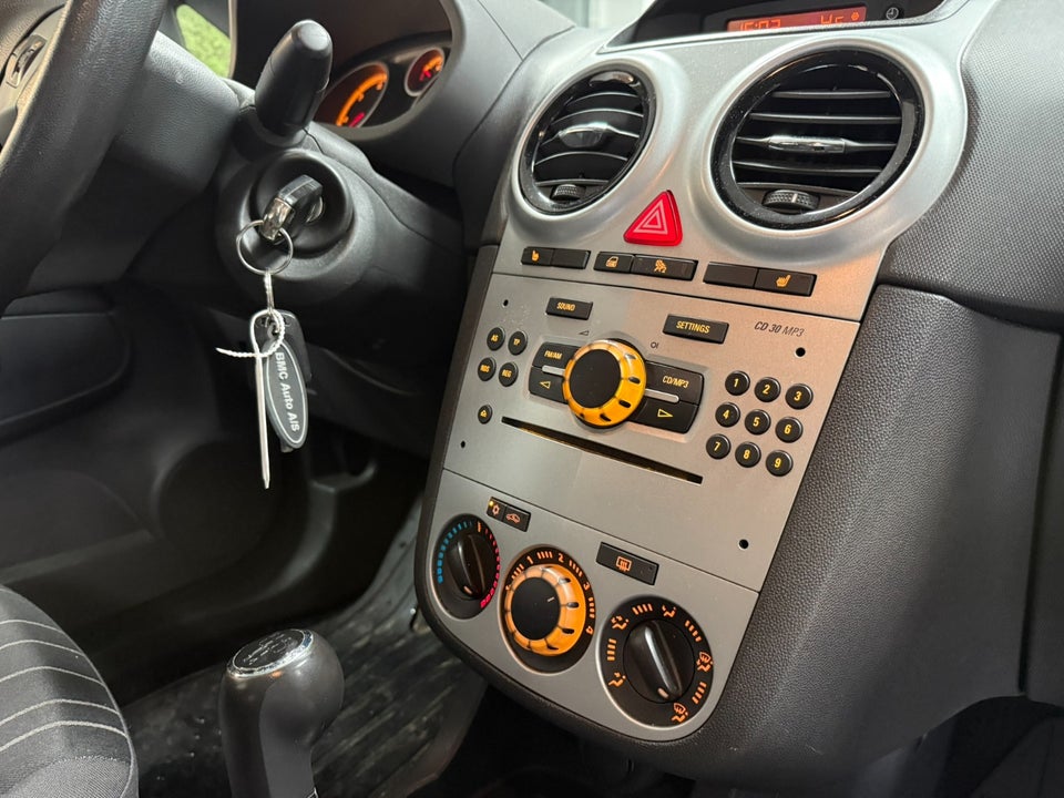 Opel Corsa 1,3 CDTi 95 Edition 5d