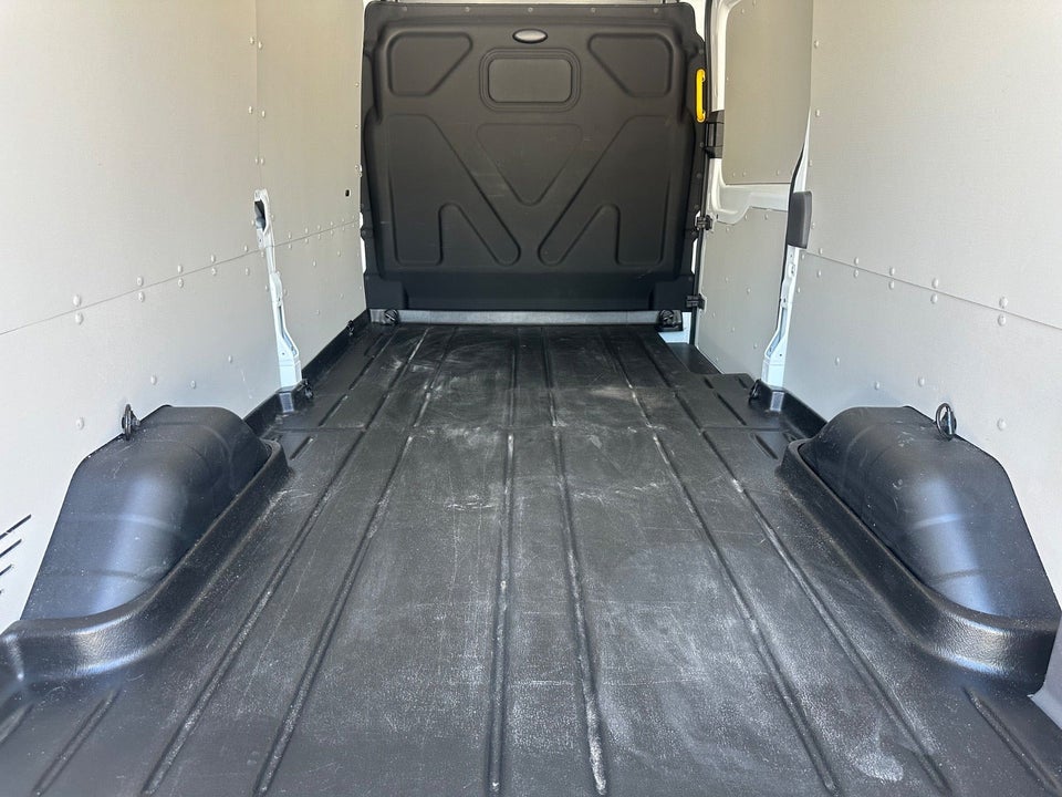 Ford E-Transit 350 L3 Van 68 Trend H2 RWD