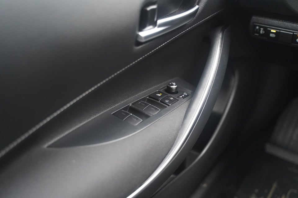 Toyota Corolla 2,0 Hybrid H3 Smart Touring Sports MDS 5d