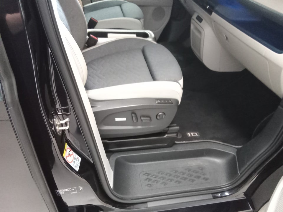 VW ID.Buzz 77 Style 75 Years Edition SWB 5d