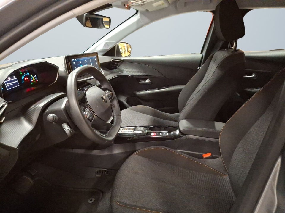 Peugeot e-208 50 Style 5d