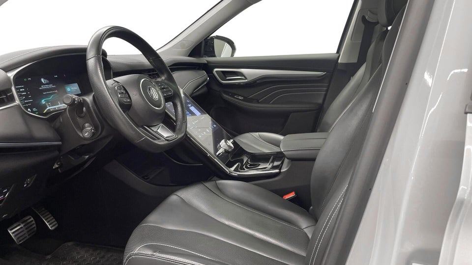 MG Marvel R Luxury 5d