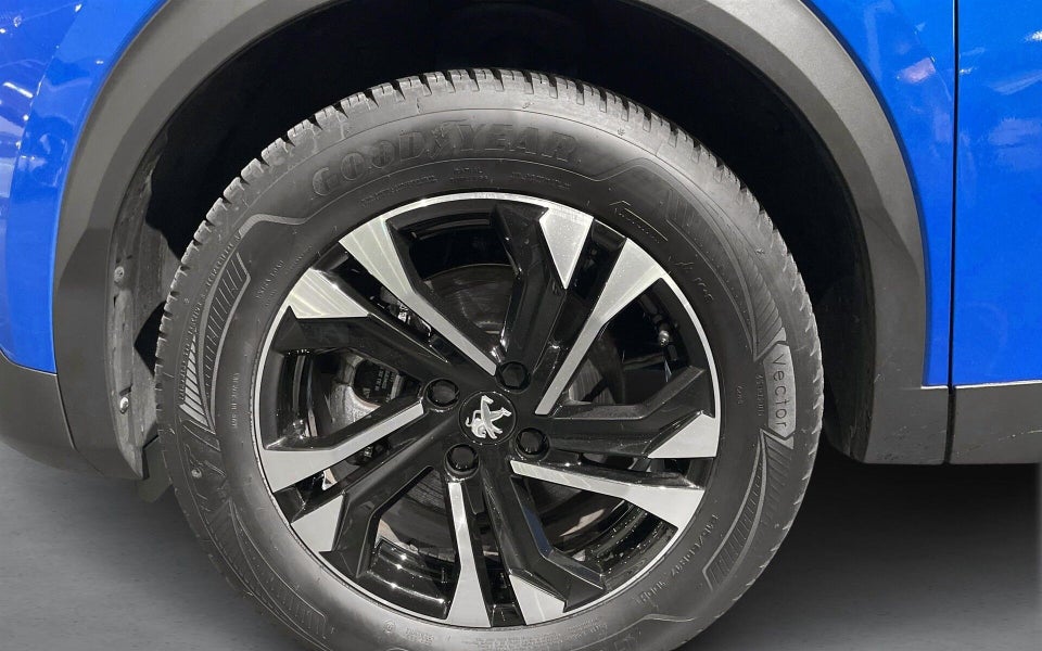 Peugeot e-2008 50 Allure 5d