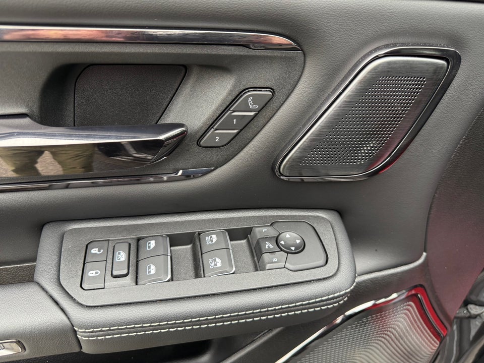 Dodge RAM 1500 3,0 Limited Night aut. 4d